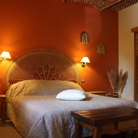 L'Atterrissage Bed & Breakfast Santes Bagian luar foto